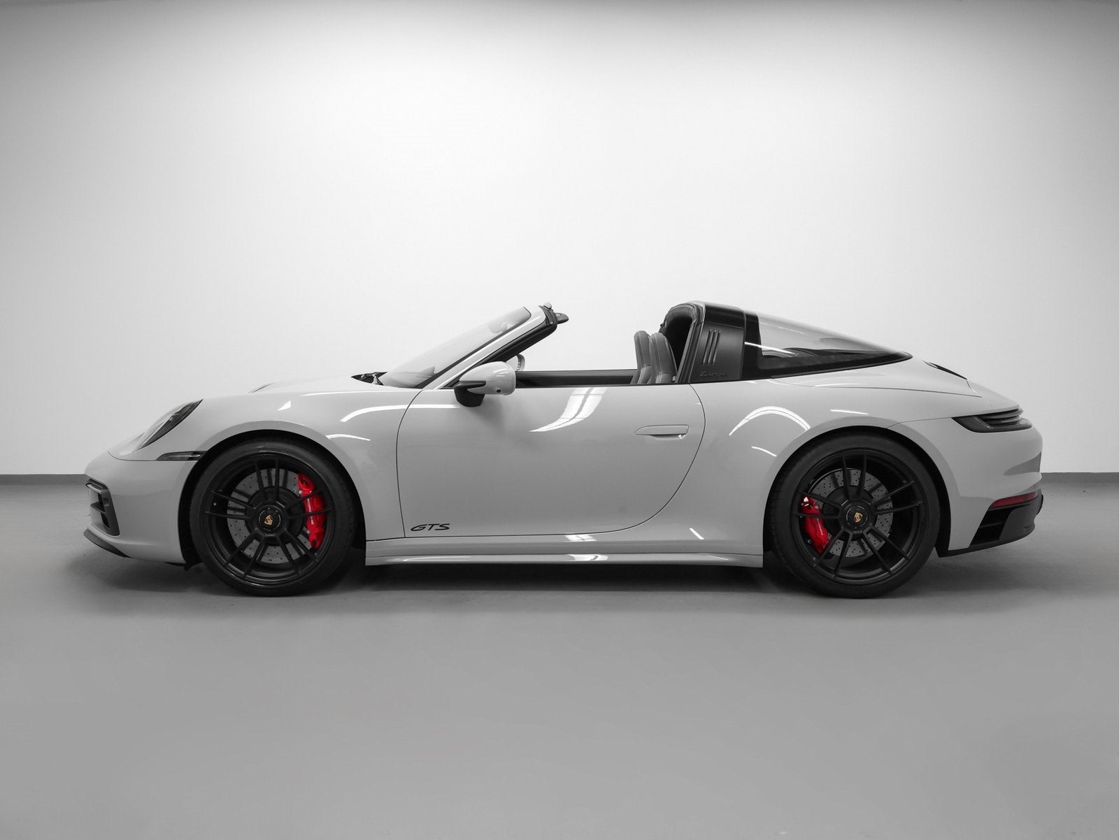 2022 Porsche 911 Targa 4 GTS