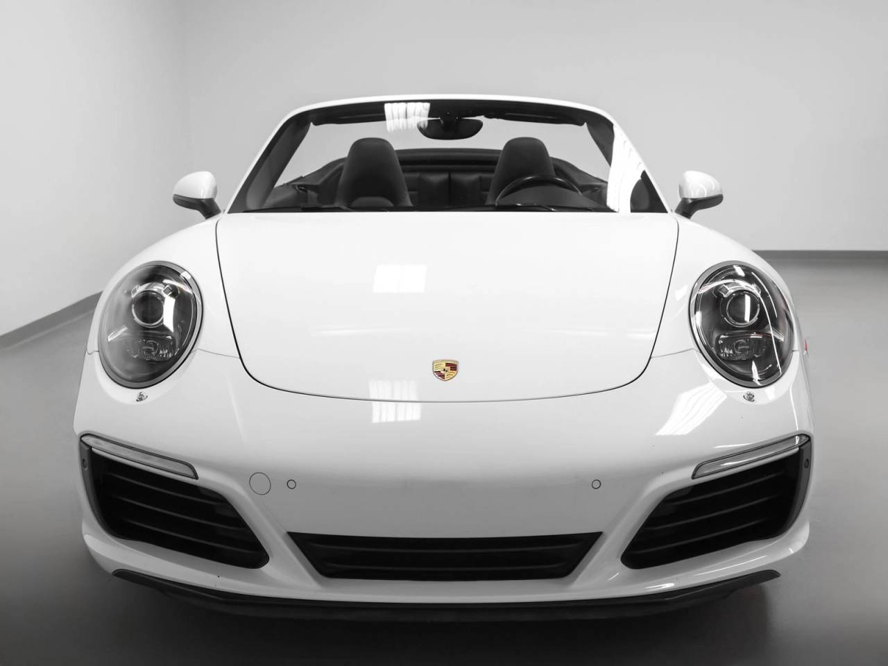 2017 Porsche 911 Carrera Cabriolet