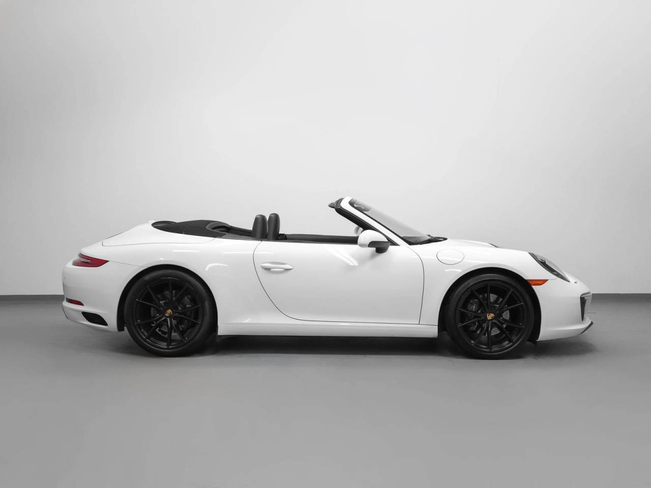 2017 Porsche 911 Carrera Cabriolet