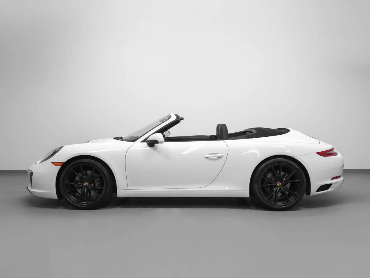 2017 Porsche 911 Carrera Cabriolet