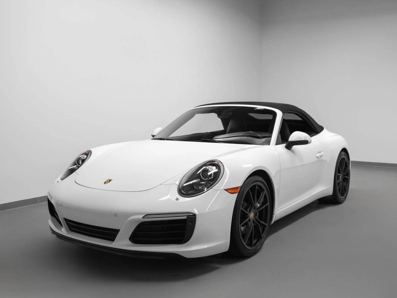 2017 Porsche 911 Carrera Cabriolet