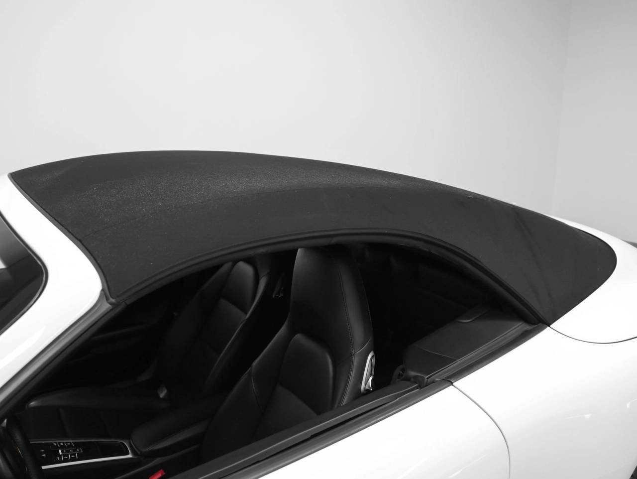 2017 Porsche 911 Carrera Cabriolet