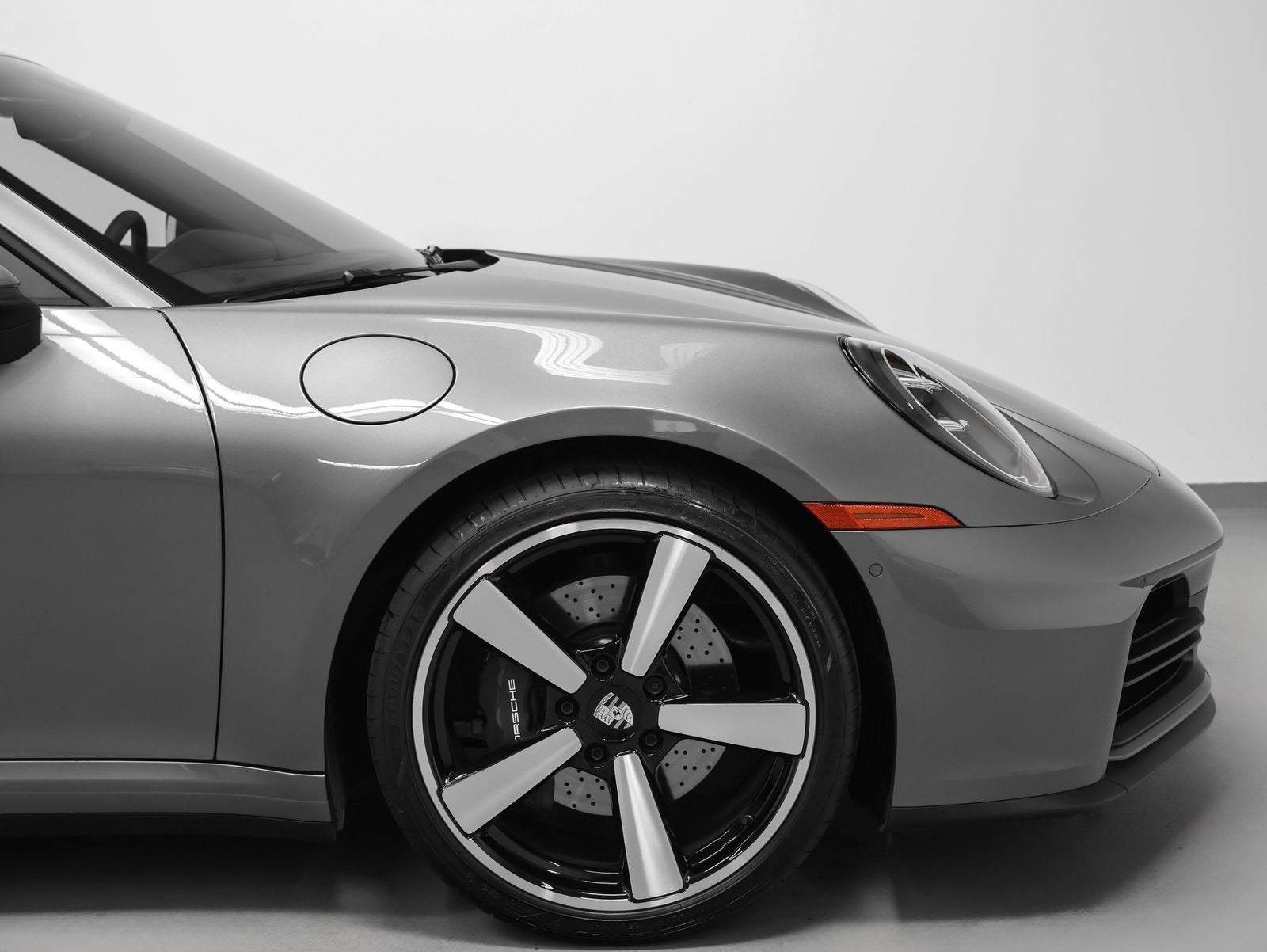 2025 Porsche 911 Carrera Cabriolet