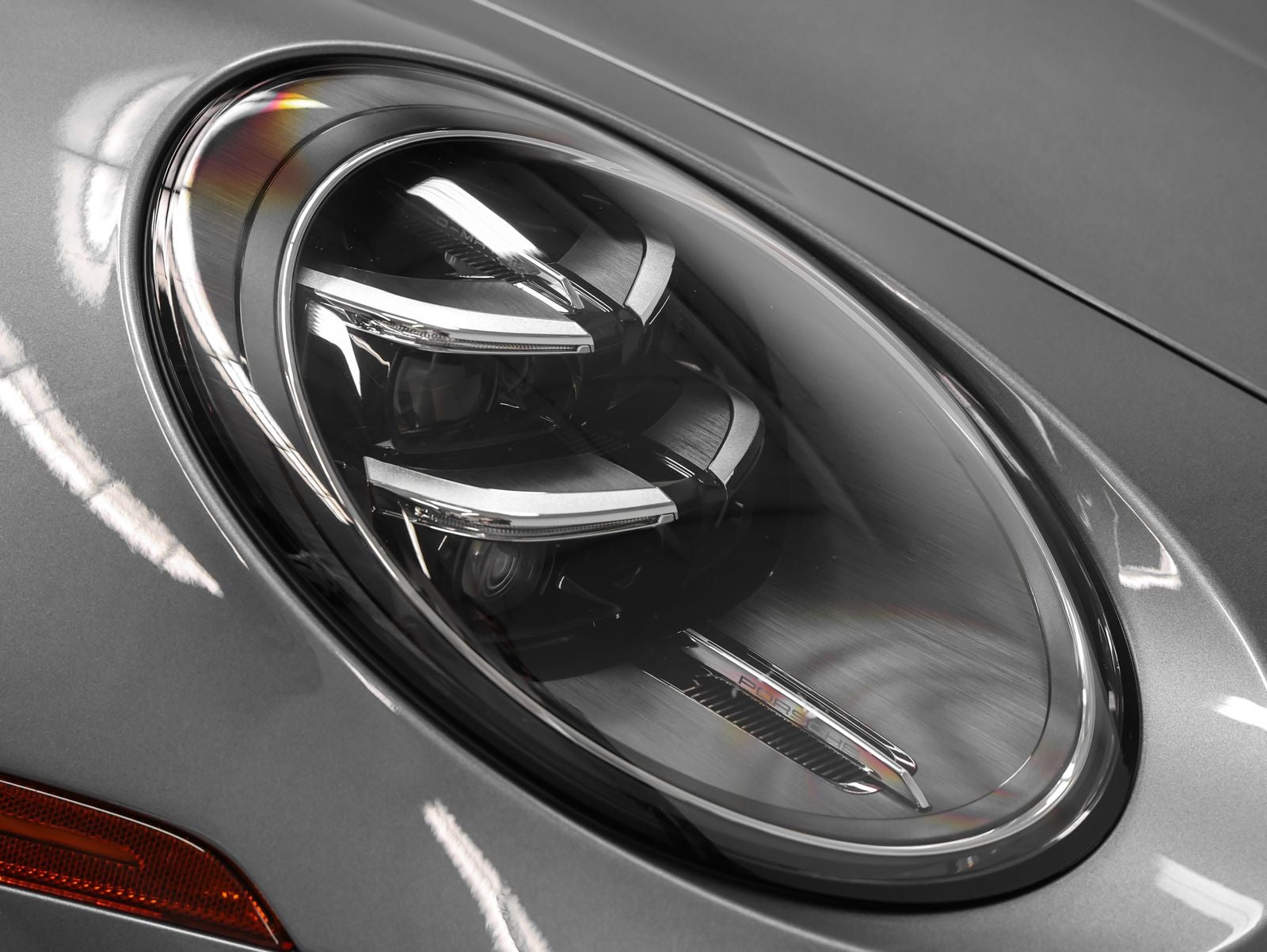 2025 Porsche 911 Carrera Cabriolet