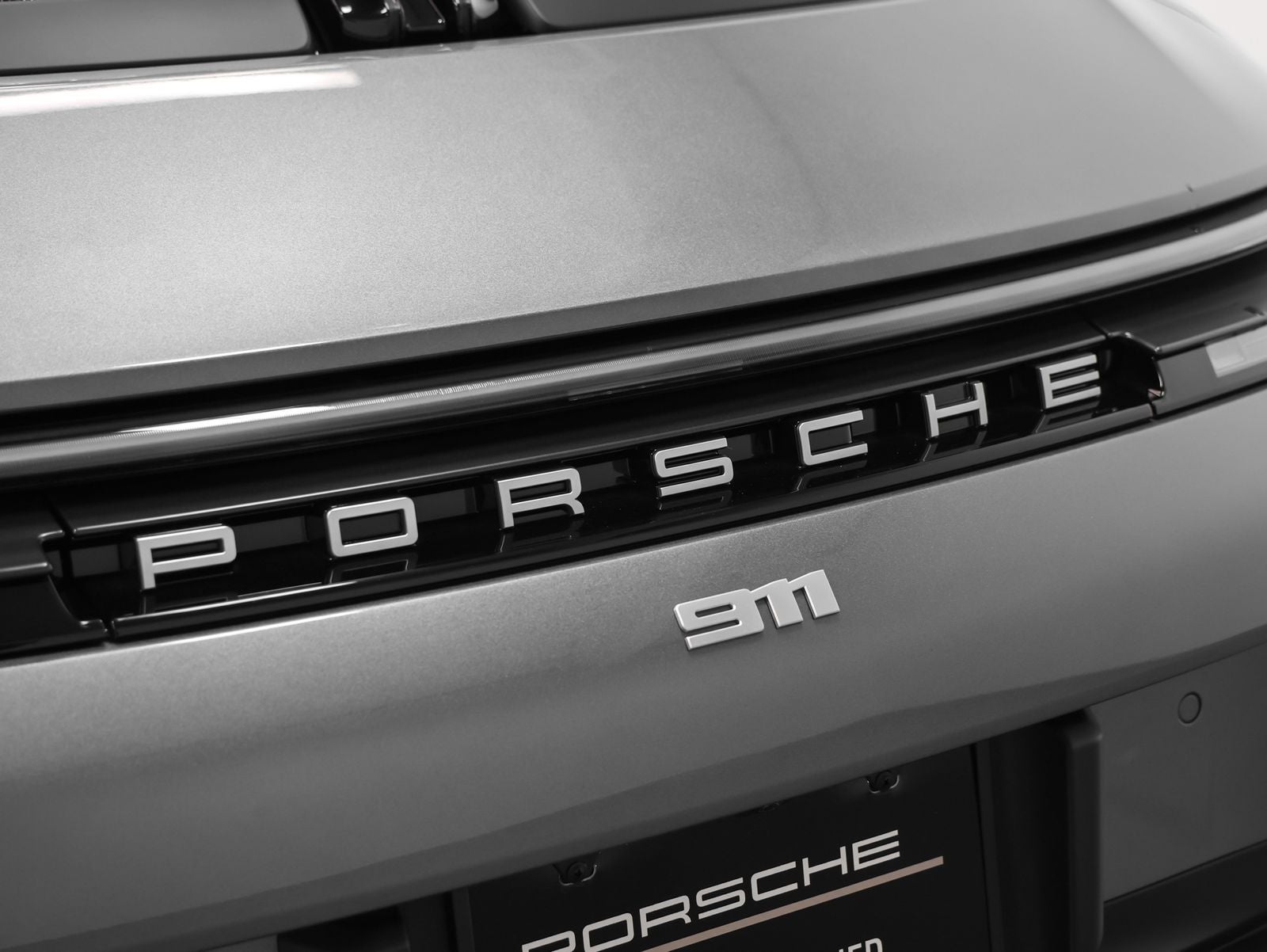 2025 Porsche 911 Carrera Cabriolet