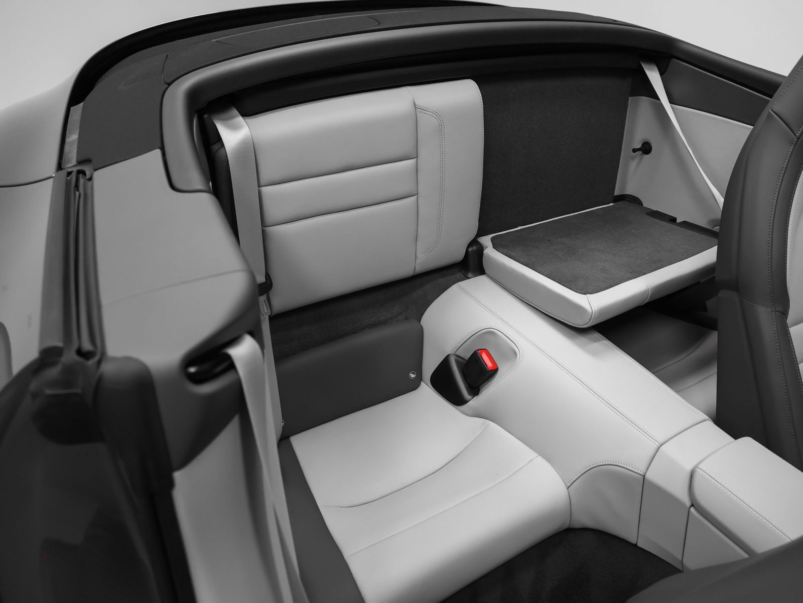 2025 Porsche 911 Carrera Cabriolet