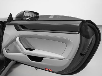 2025 Porsche 911 Carrera Cabriolet