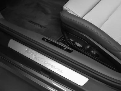 2025 Porsche 911 Carrera Cabriolet