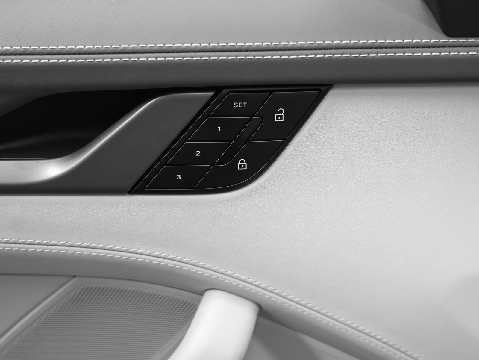 2025 Porsche 911 Carrera Cabriolet