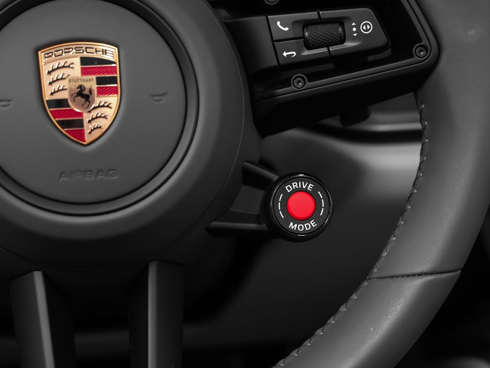 2025 Porsche 911 Carrera Cabriolet