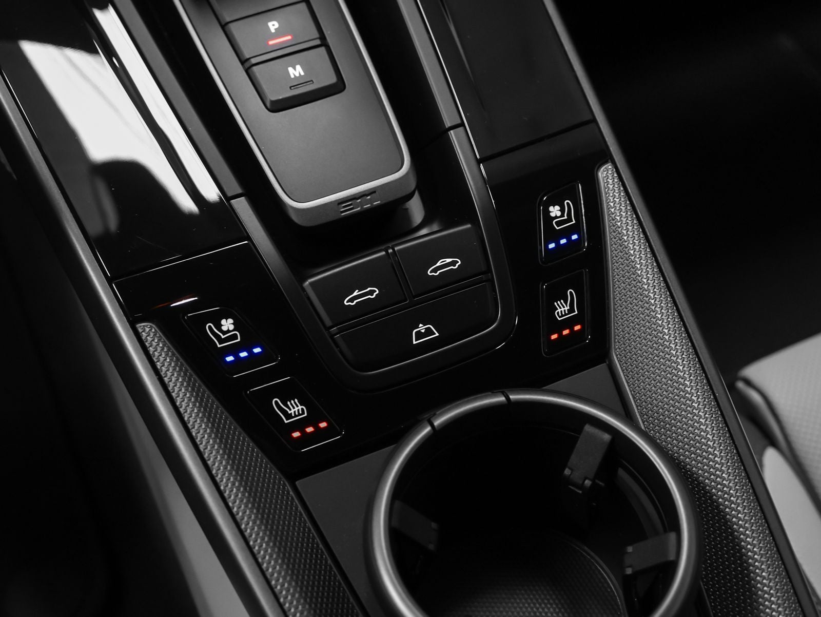 2025 Porsche 911 Carrera Cabriolet