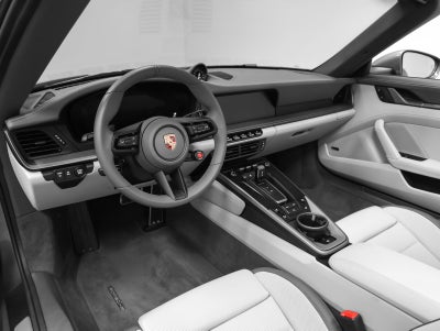 2025 Porsche 911 Carrera Cabriolet