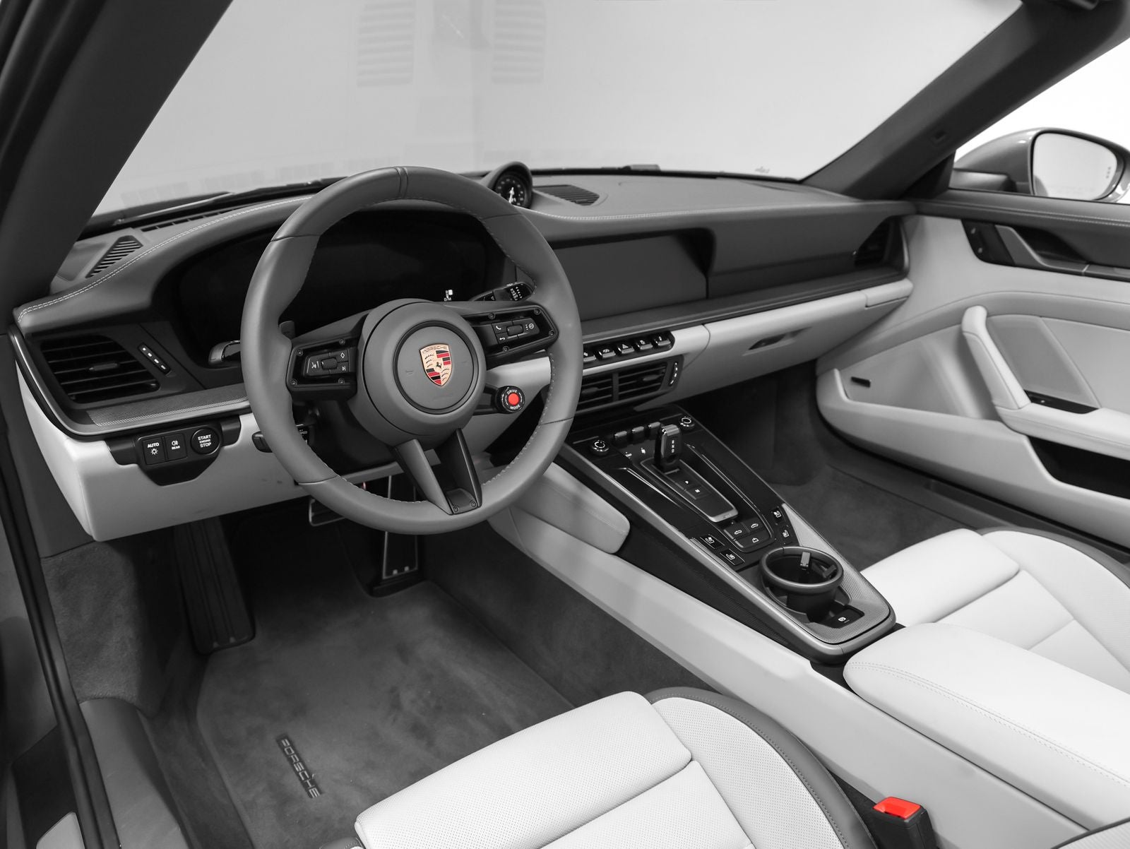 2025 Porsche 911 Carrera Cabriolet