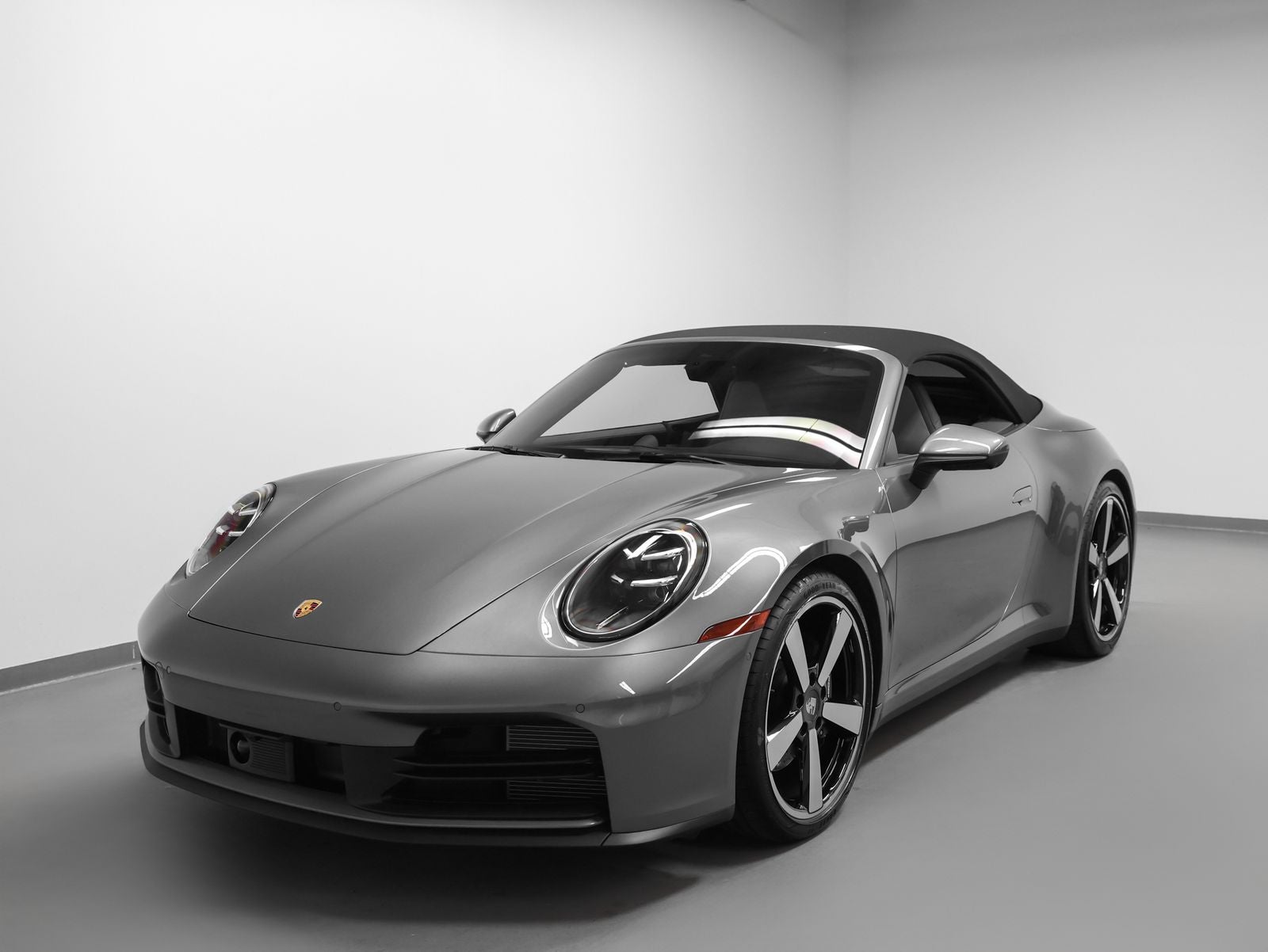 2025 Porsche 911 Carrera Cabriolet