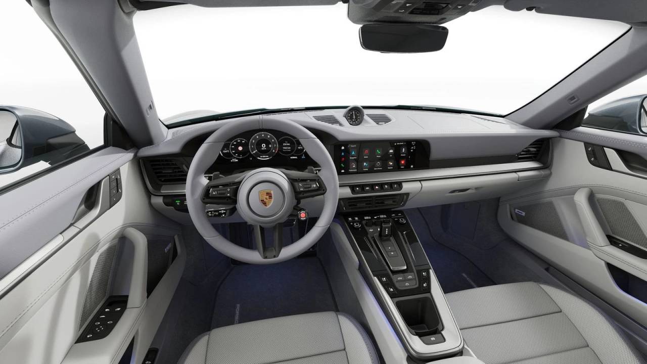 2025 Porsche 911 Carrera Cabriolet