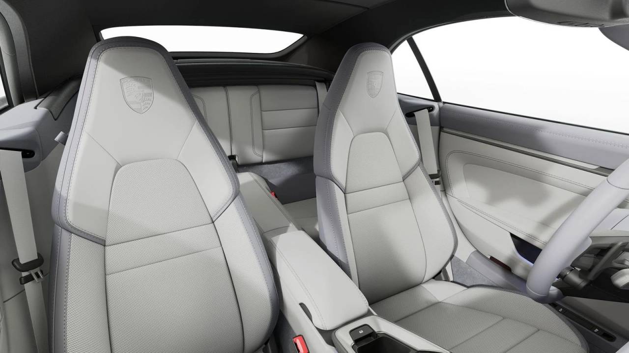 2025 Porsche 911 Carrera Cabriolet