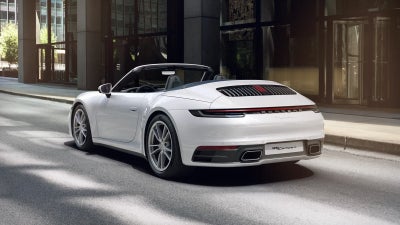 2022 Porsche 911 911 Carrera 4 Cabriolet (MY22)