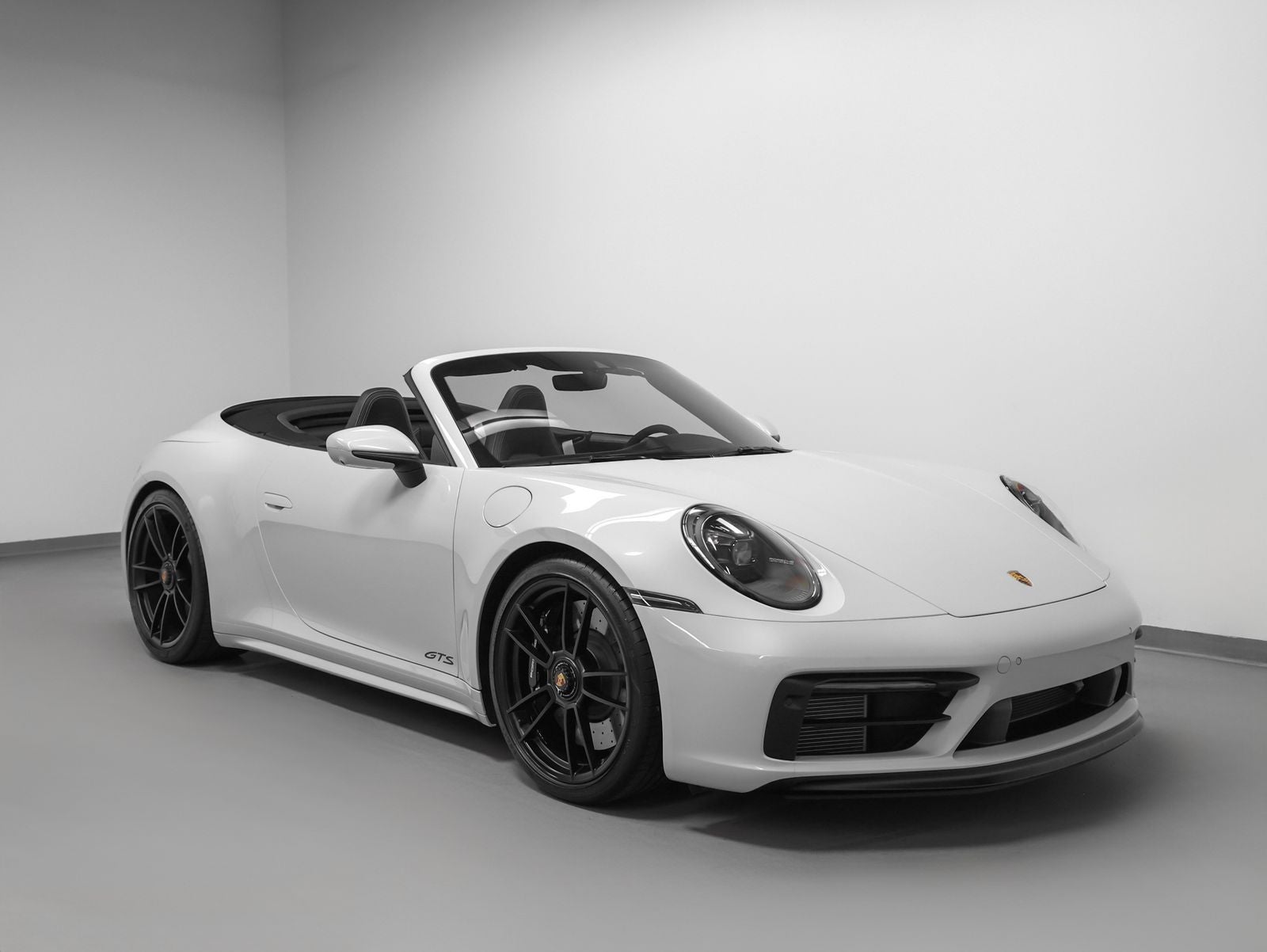 2023 Porsche 911 Carrera GTS