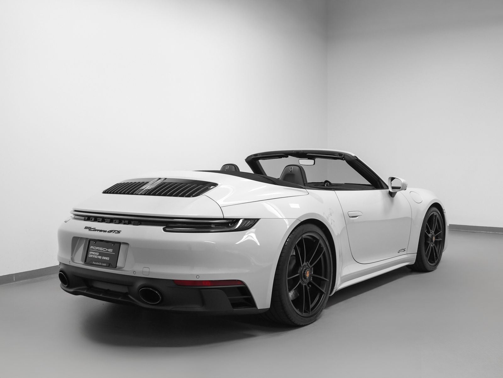 2023 Porsche 911 Carrera GTS