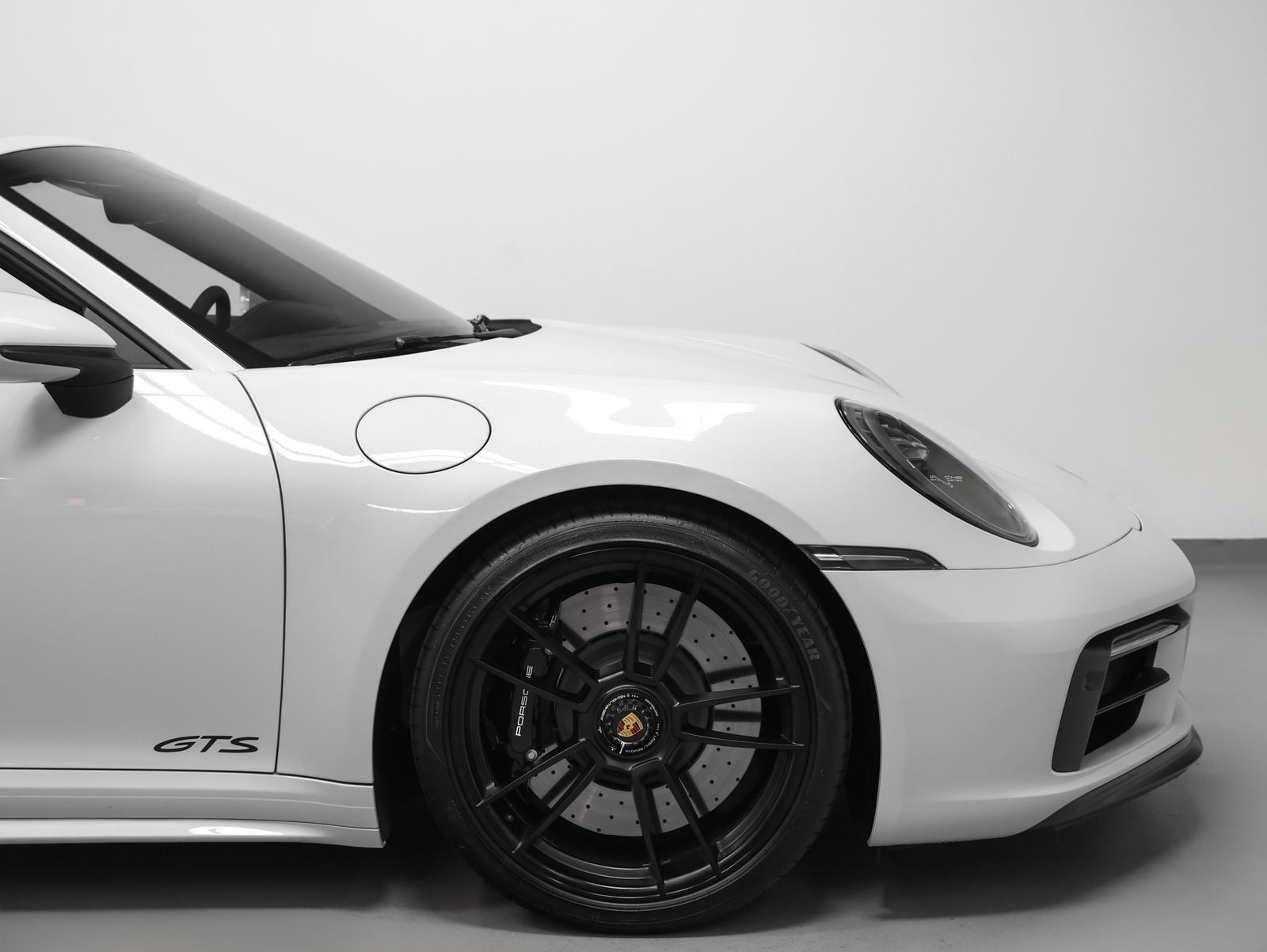 2023 Porsche 911 Carrera GTS