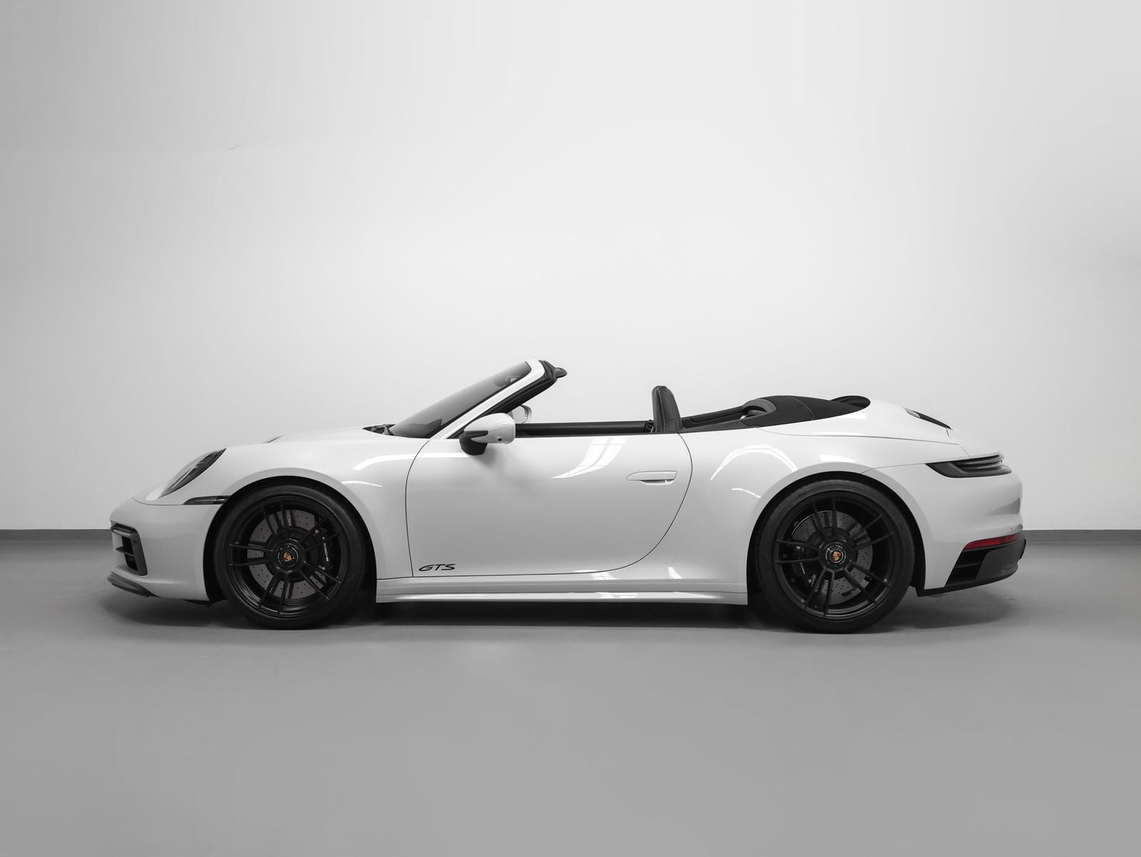 2023 Porsche 911 Carrera GTS