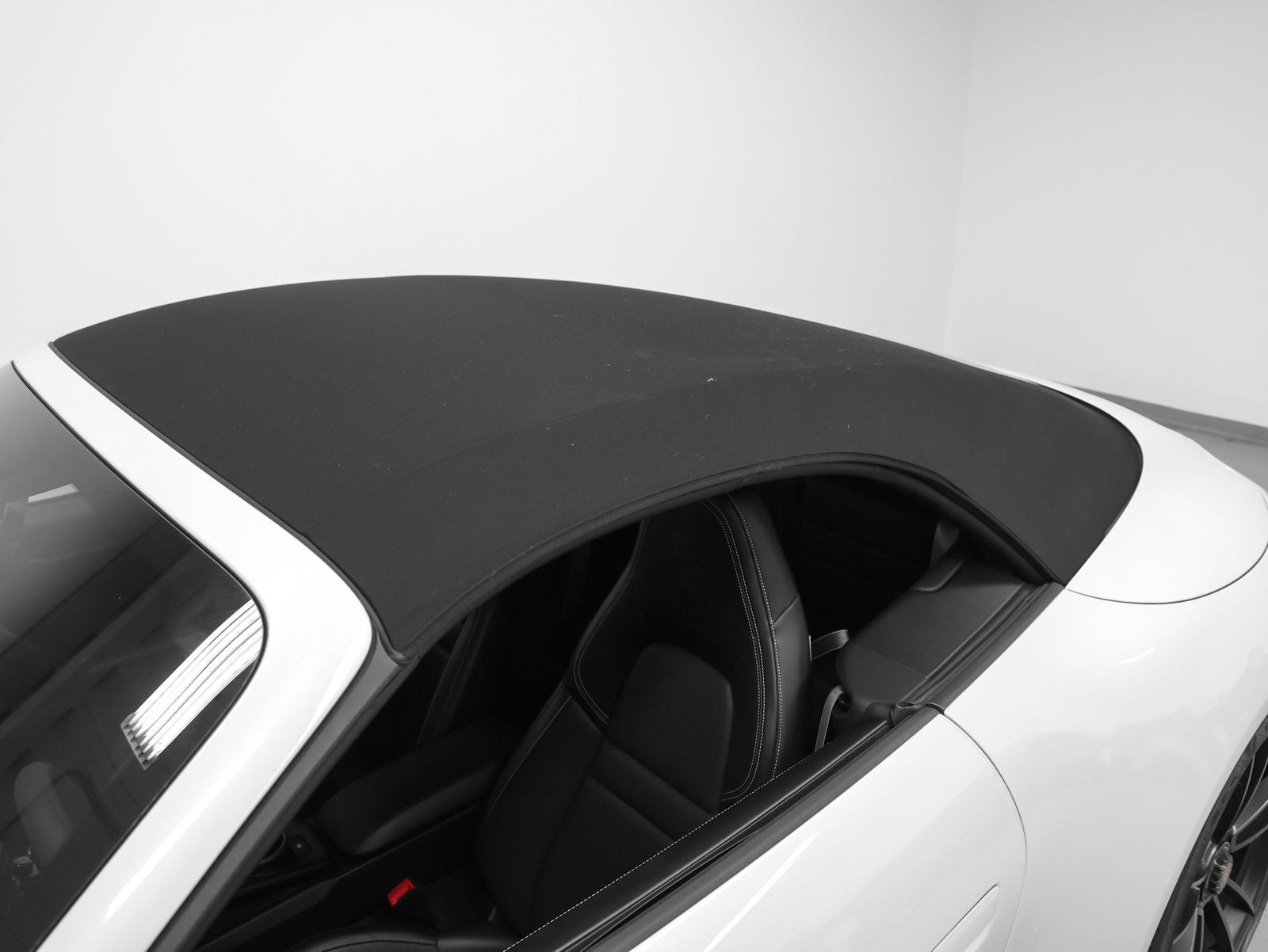 2023 Porsche 911 Carrera GTS