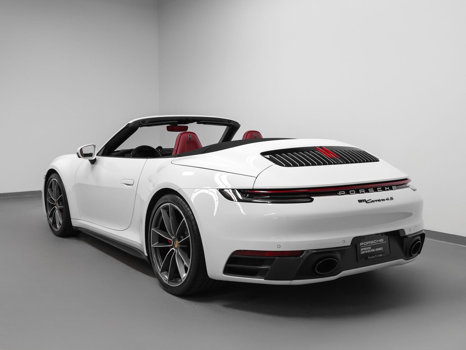 2022 Porsche 911 Carrera 4S Cabriolet