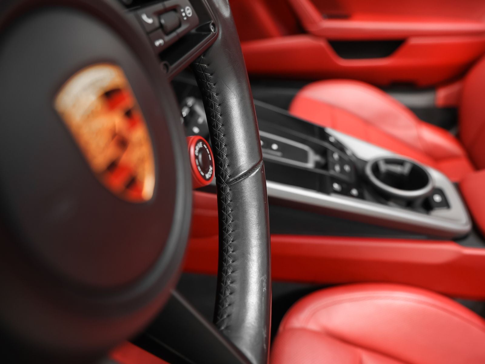 2022 Porsche 911 Carrera 4S Cabriolet