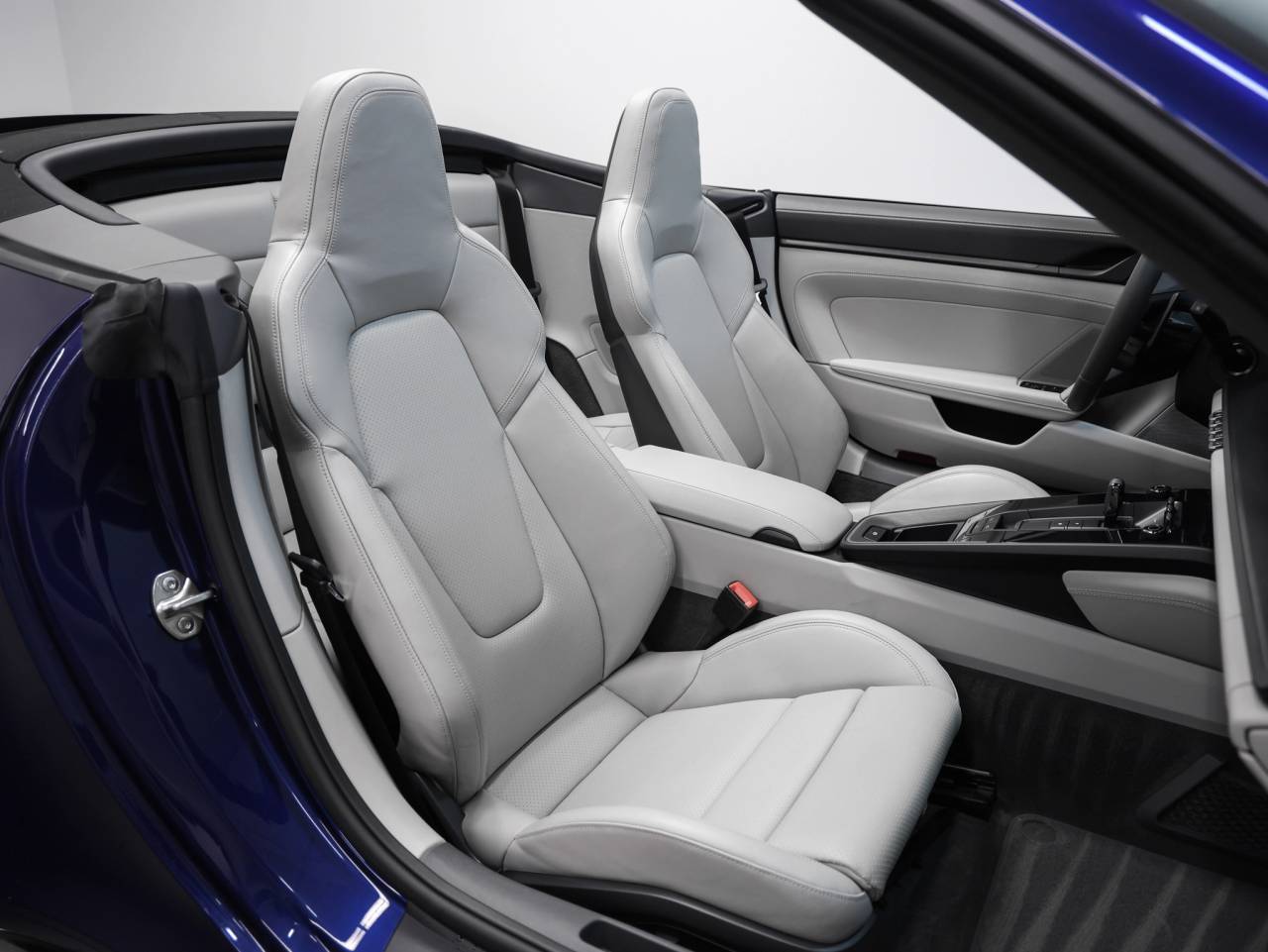 2022 Porsche 911 911 Carrera GTS Cabriolet (MY22)