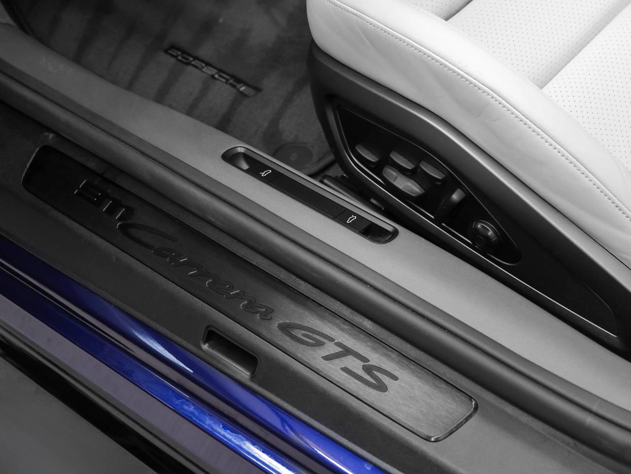 2022 Porsche 911 911 Carrera GTS Cabriolet (MY22)