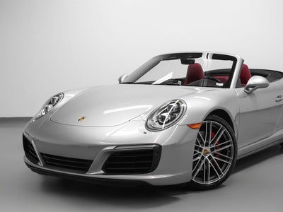 2017 Porsche 911 Carrera 4S