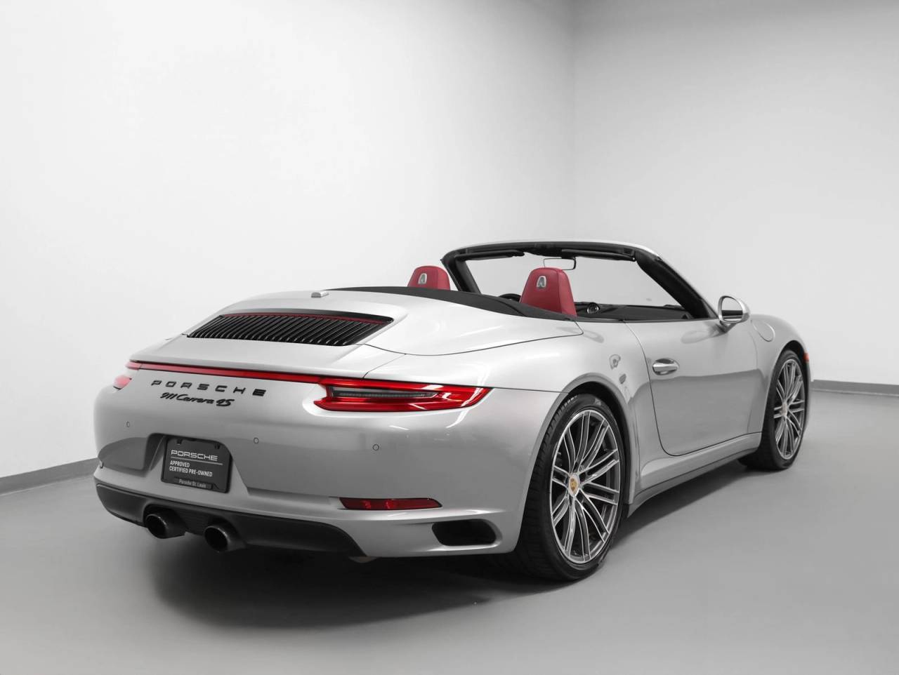2017 Porsche 911 Carrera 4S Cabriolet