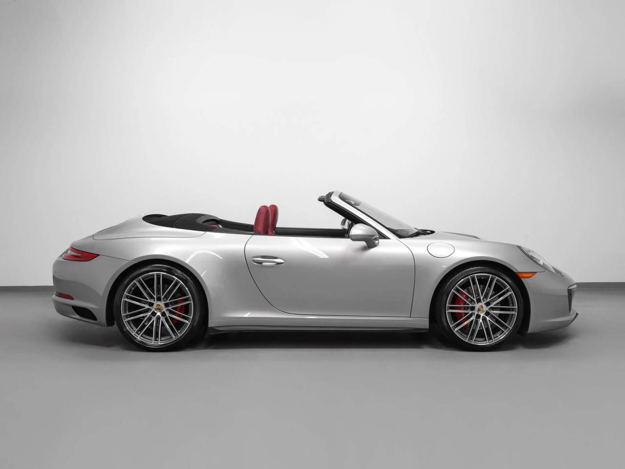2017 Porsche 911 Carrera 4S Cabriolet