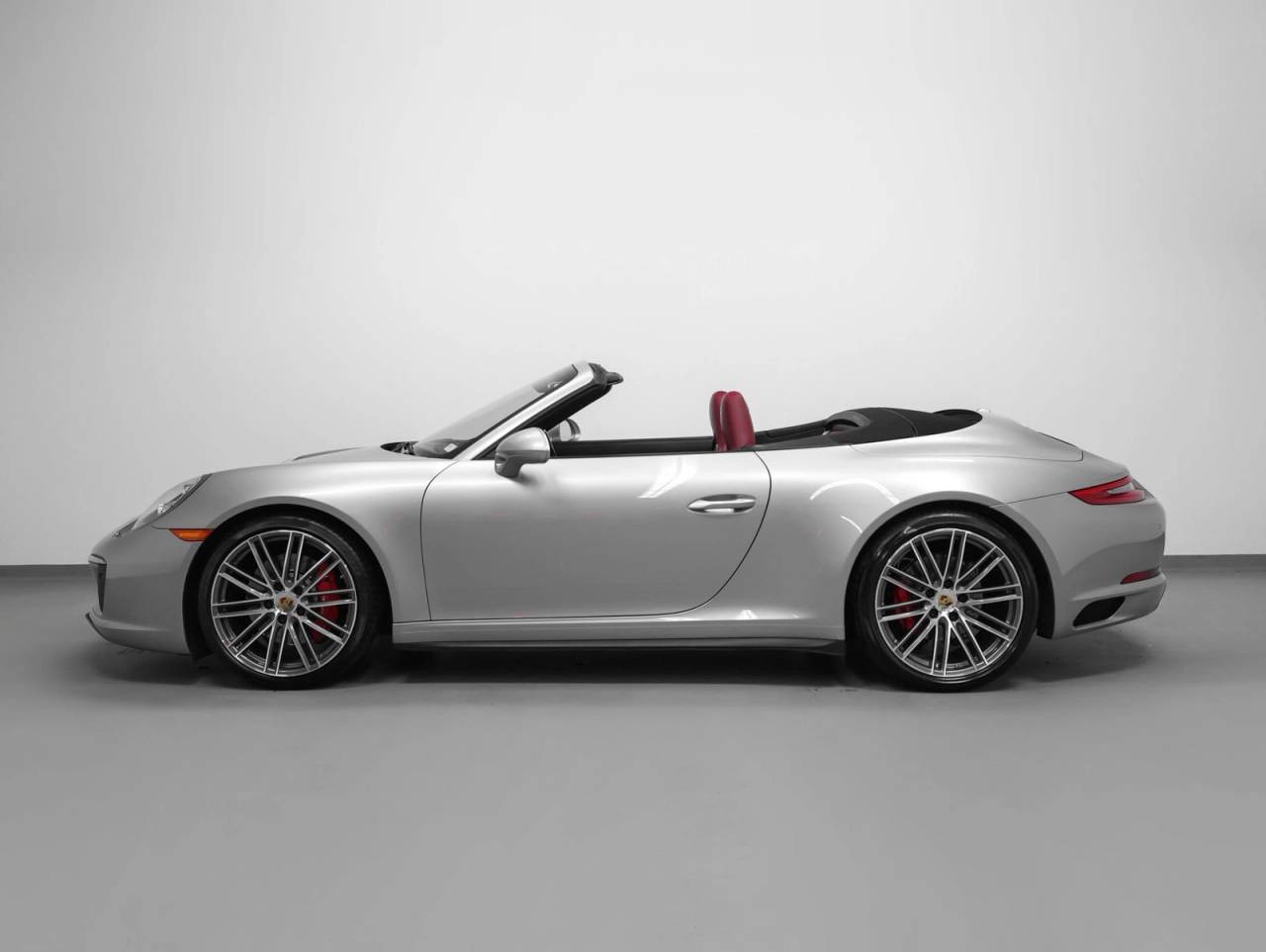 2017 Porsche 911 Carrera 4S Cabriolet