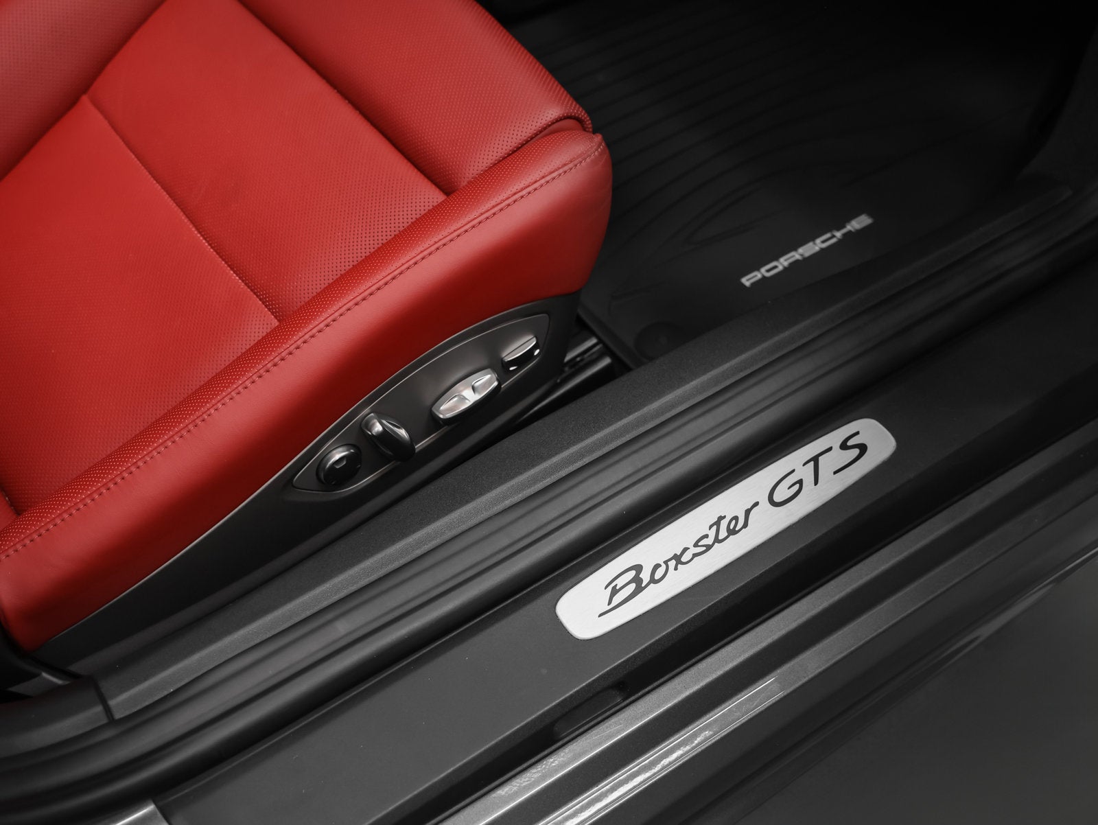 2025 Porsche 718 Boxster GTS