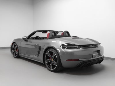 2025 Porsche 718 Boxster GTS