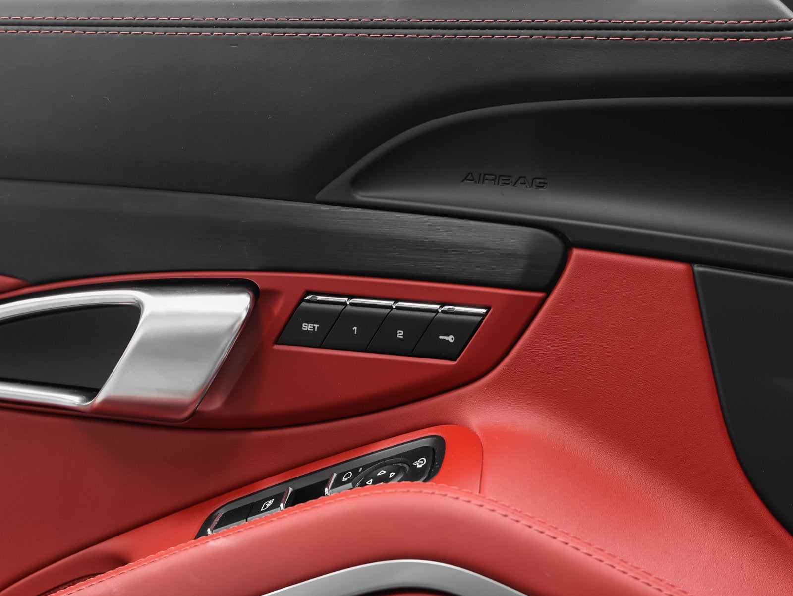 2025 Porsche 718 Boxster GTS