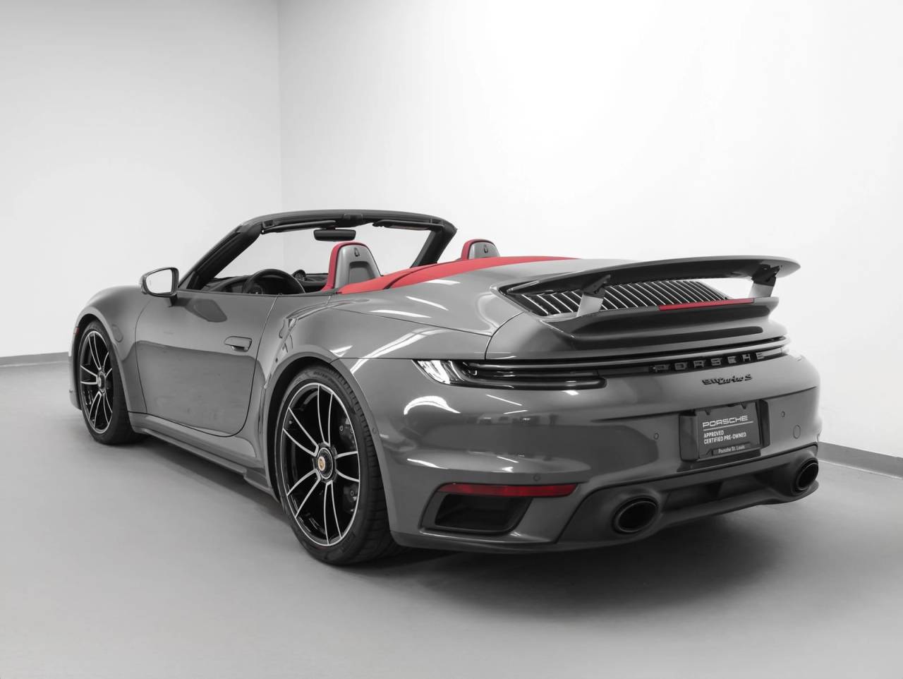 2023 Porsche 911 911 Turbo S Cabriolet (MY23)