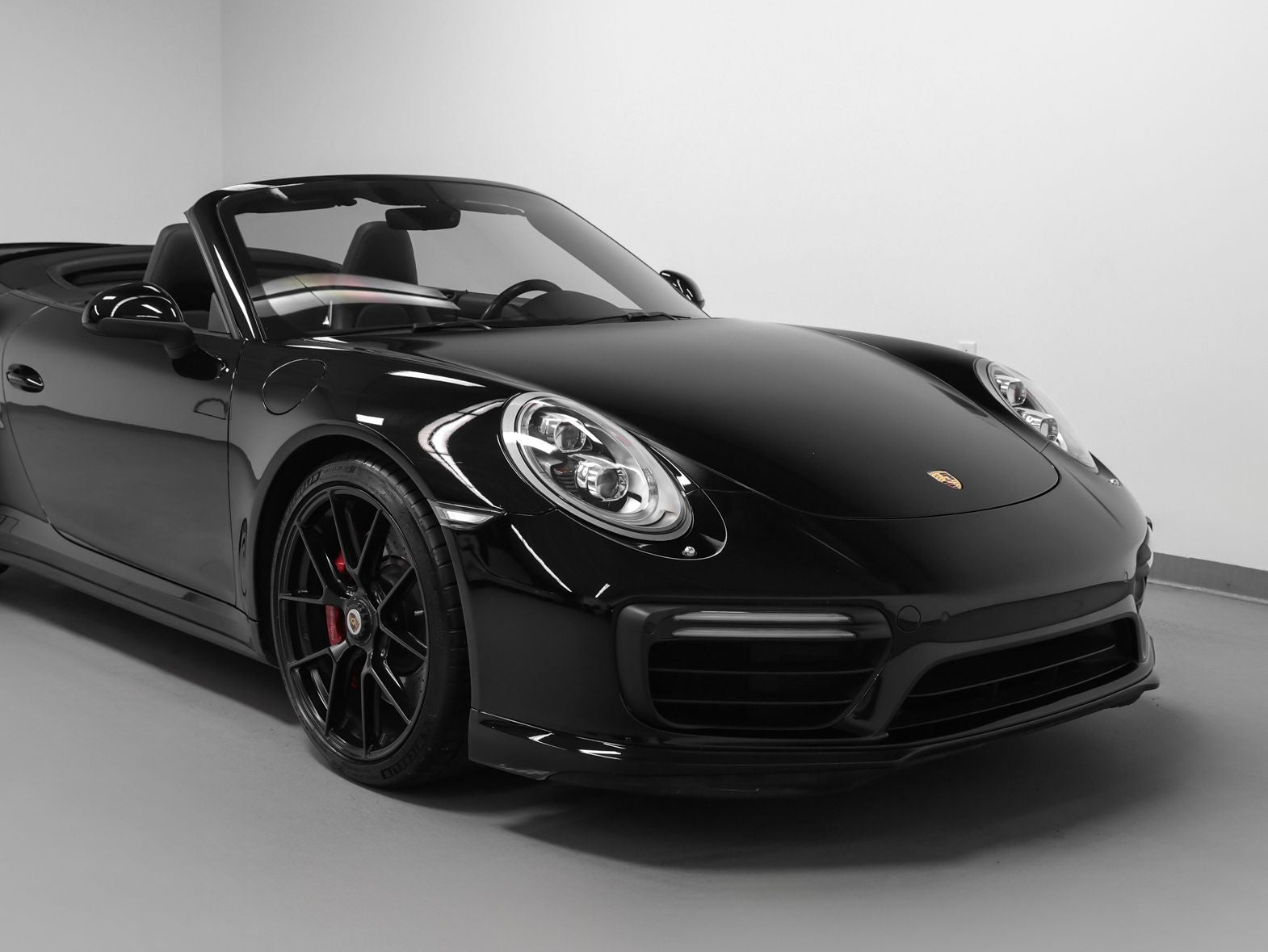 2018 Porsche 911 911 Turbo Cabriolet