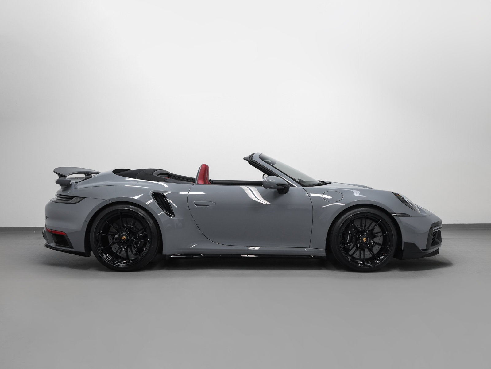 2024 Porsche 911 911 Turbo S Cabriolet