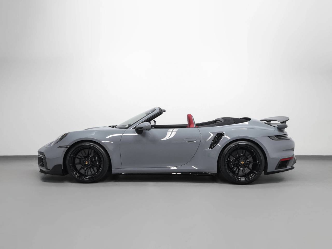 2024 Porsche 911 911 Turbo S Cabriolet