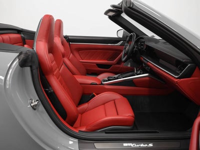 2024 Porsche 911 911 Turbo S Cabriolet