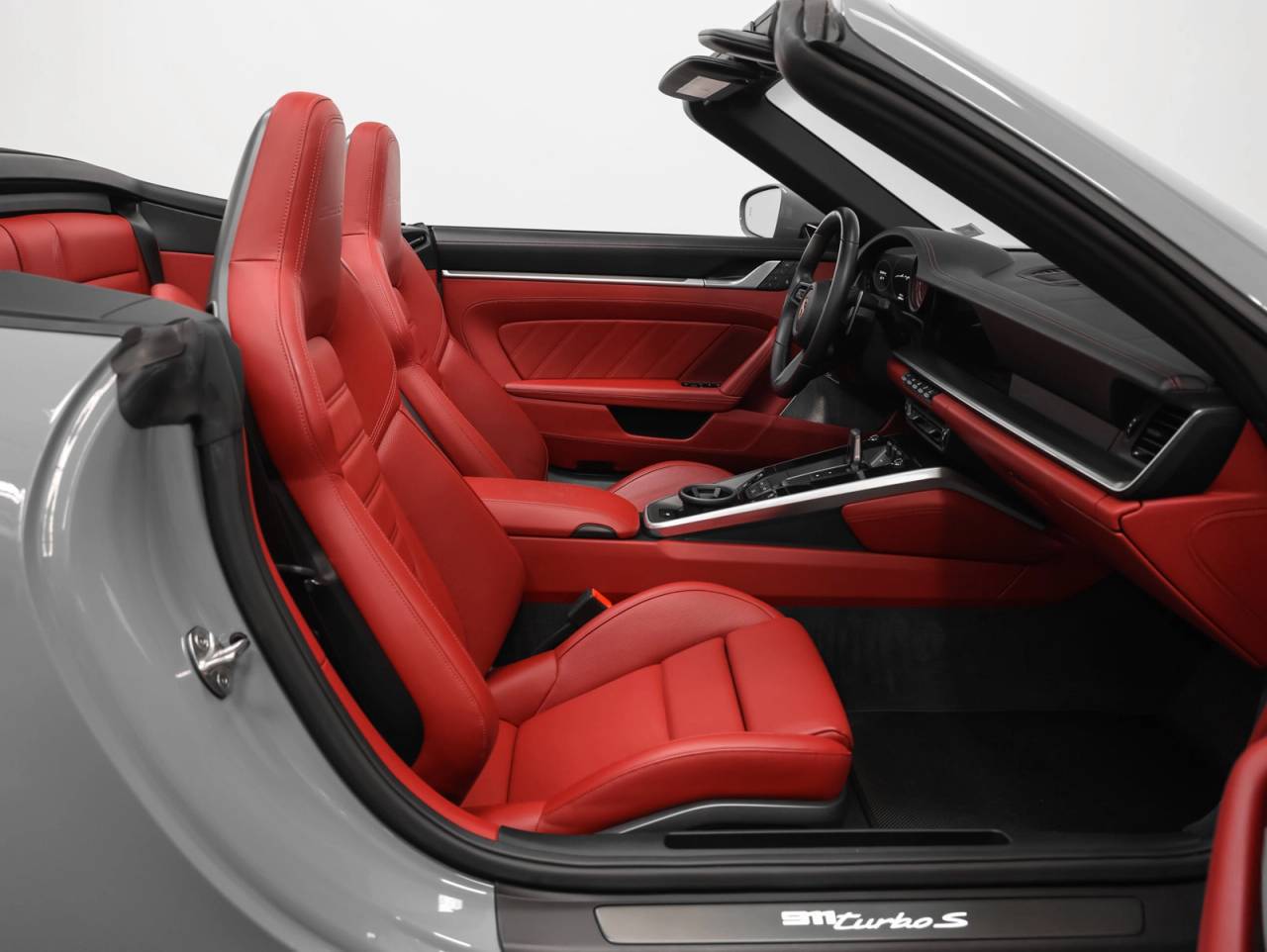 2024 Porsche 911 911 Turbo S Cabriolet