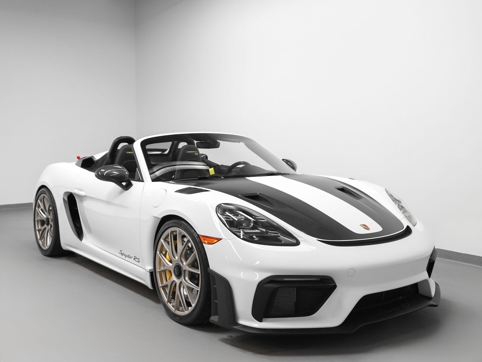 2025 Porsche 718 Spyder RS