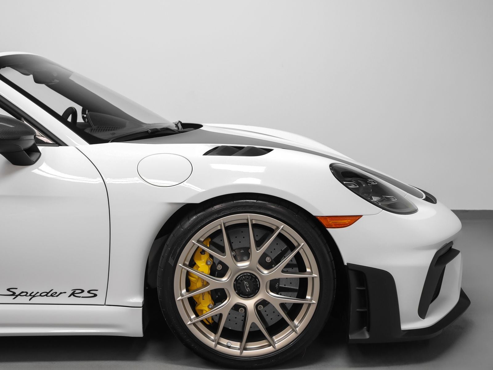 2025 Porsche 718 Spyder RS