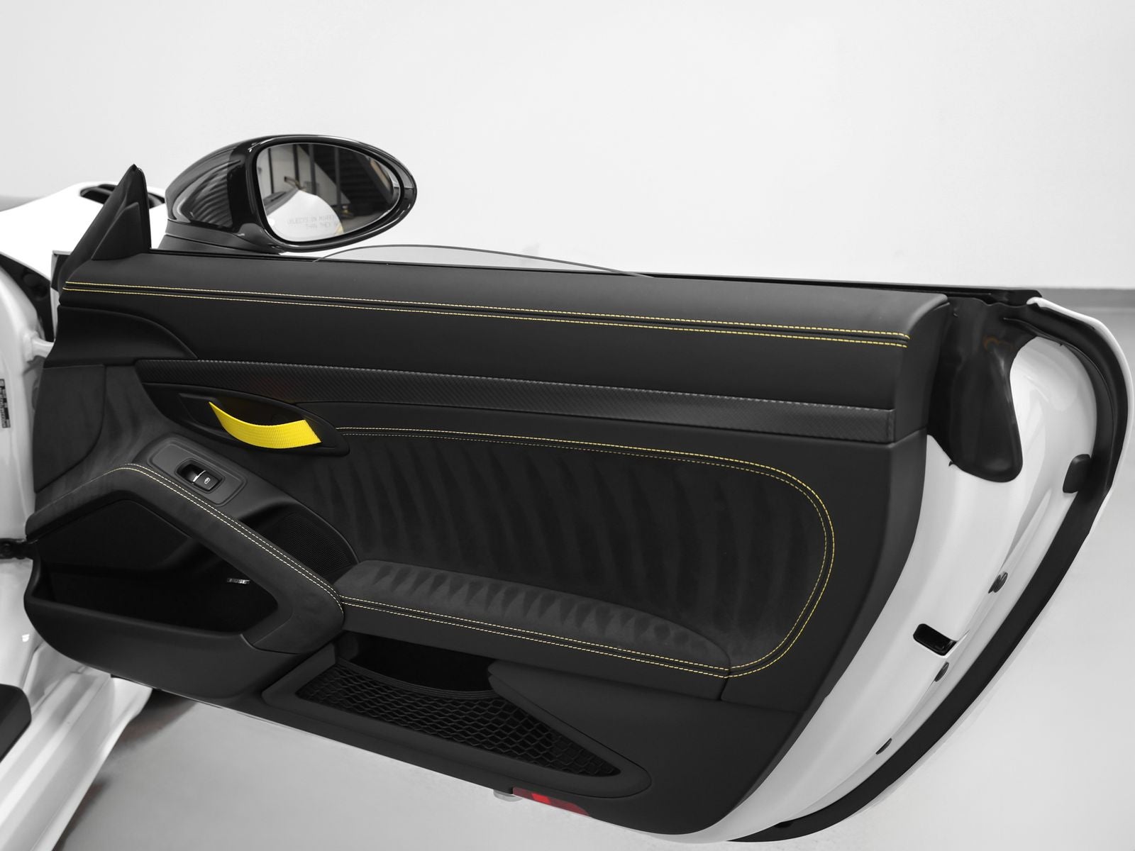 2025 Porsche 718 Spyder RS