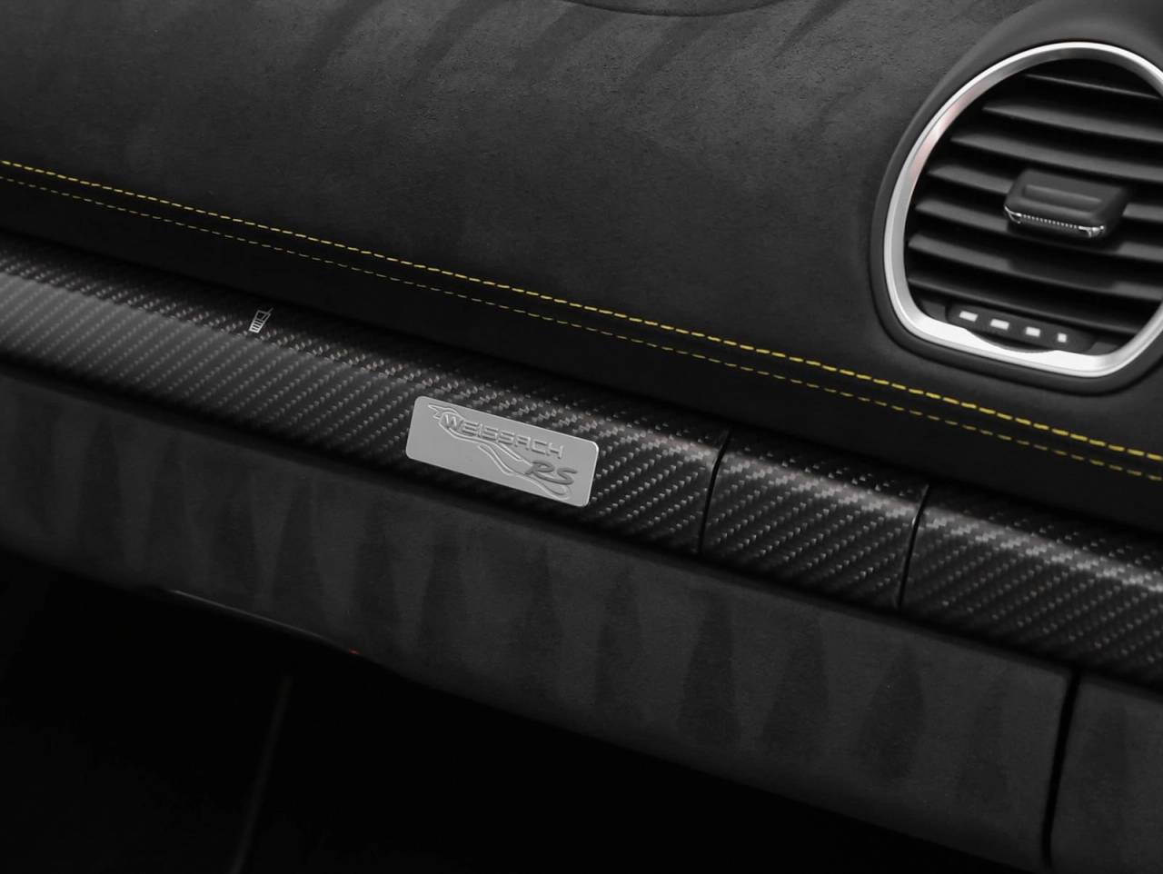 2025 Porsche 718 Spyder RS