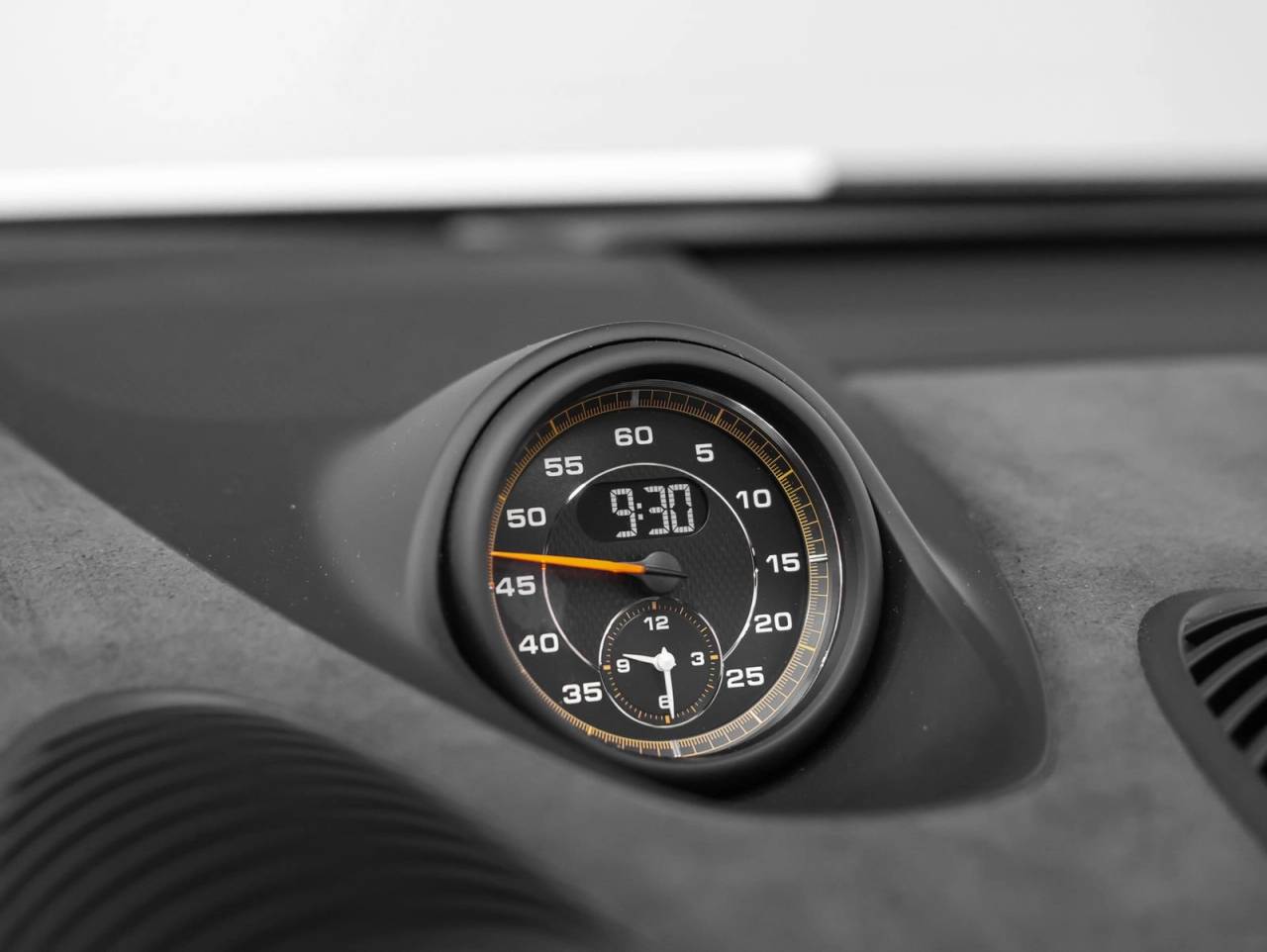 2025 Porsche 718 Spyder RS