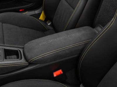 2025 Porsche 718 Spyder RS