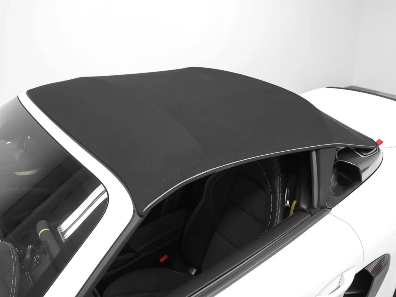 2025 Porsche 718 Spyder RS